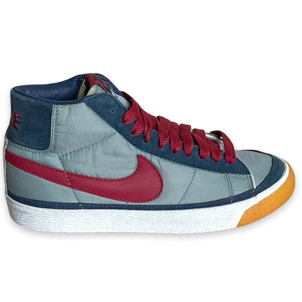 Rare nike blazer mid brand new 2003
